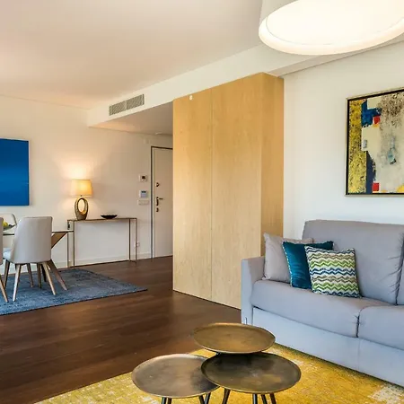 Apartmán Charming By Intiholidays *